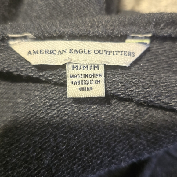 American Eagle Sweater - Picture 8 of 10